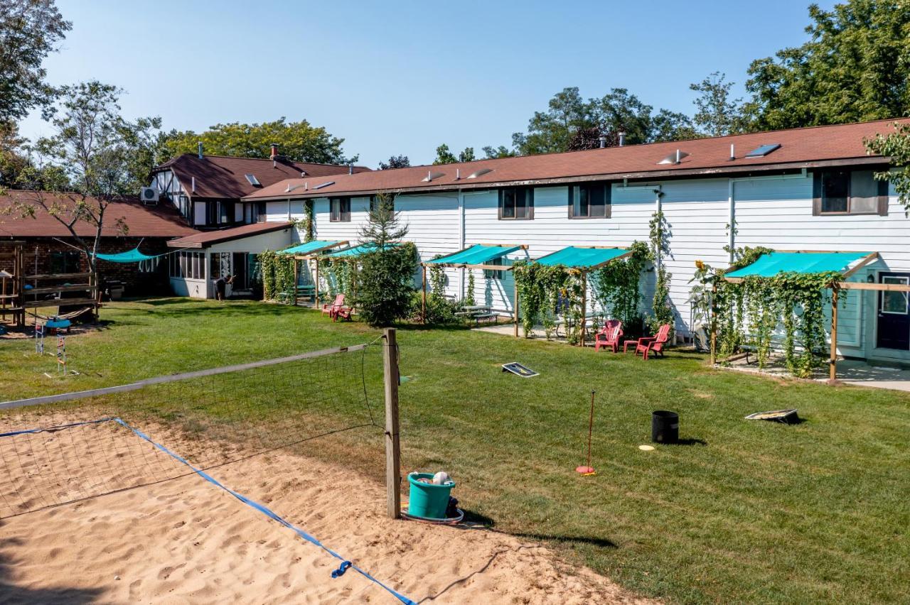 Hop & Vine Inn Fennville Dış mekan fotoğraf