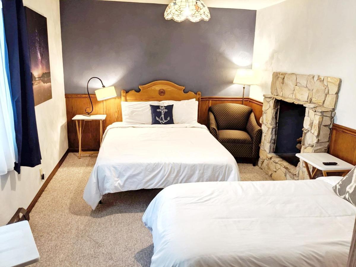 Hop & Vine Inn Fennville Dış mekan fotoğraf