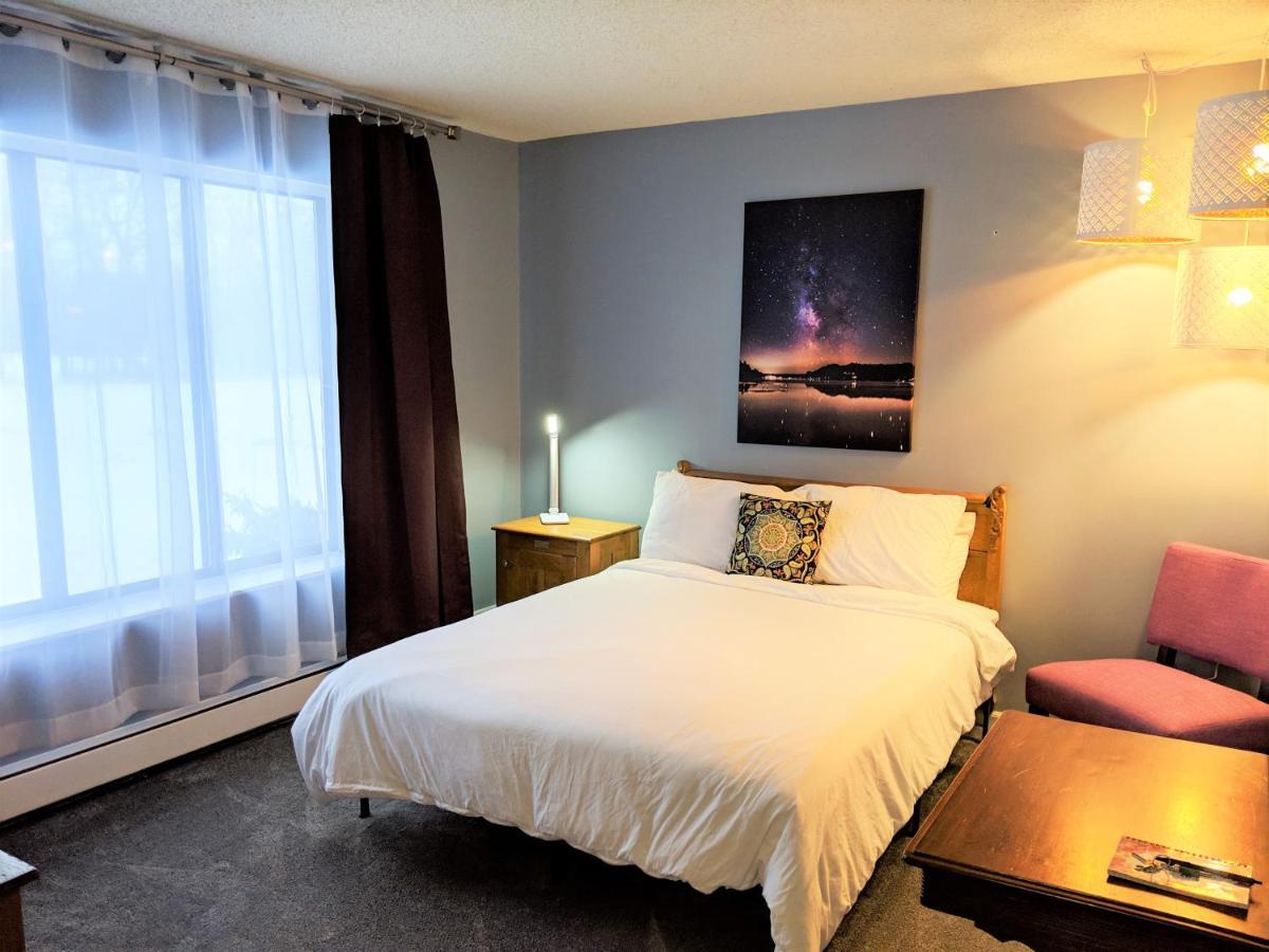Hop & Vine Inn Fennville Dış mekan fotoğraf